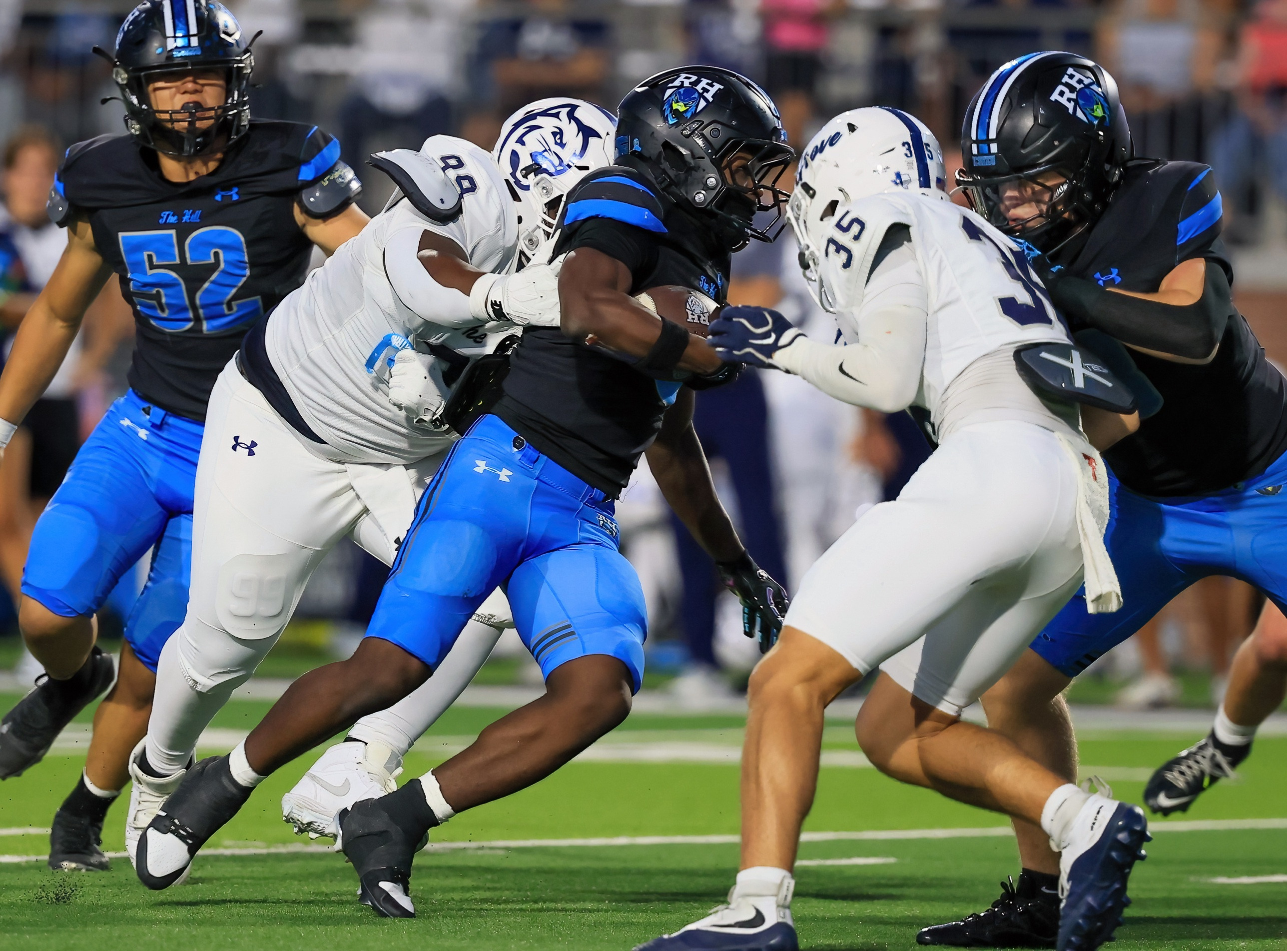 Kristopher Williams wrapping up the ball carrier against Rock Hill